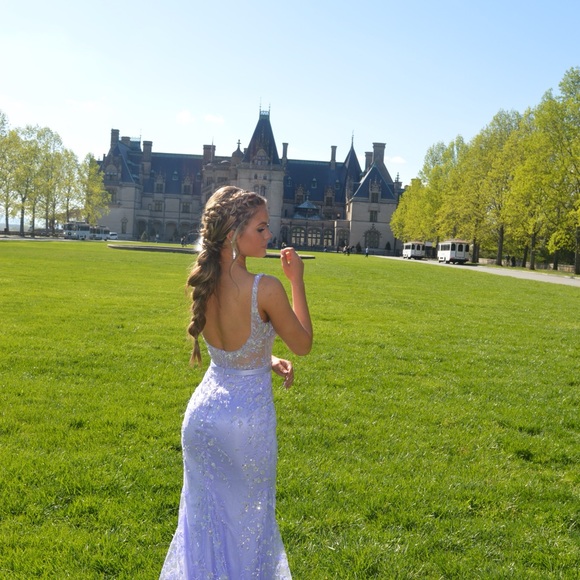 Sherri Hill Light Purple Prom Gown - Picture 2 of 6